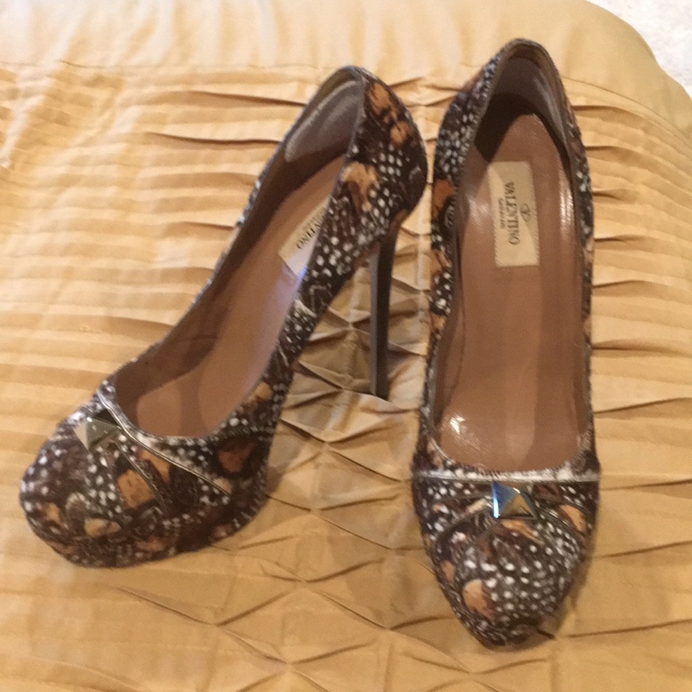 Valentino  Garavani high heels  size 39